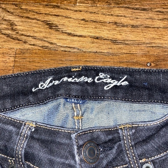 American Eagle Vintage Jeans - Picture 2 of 6